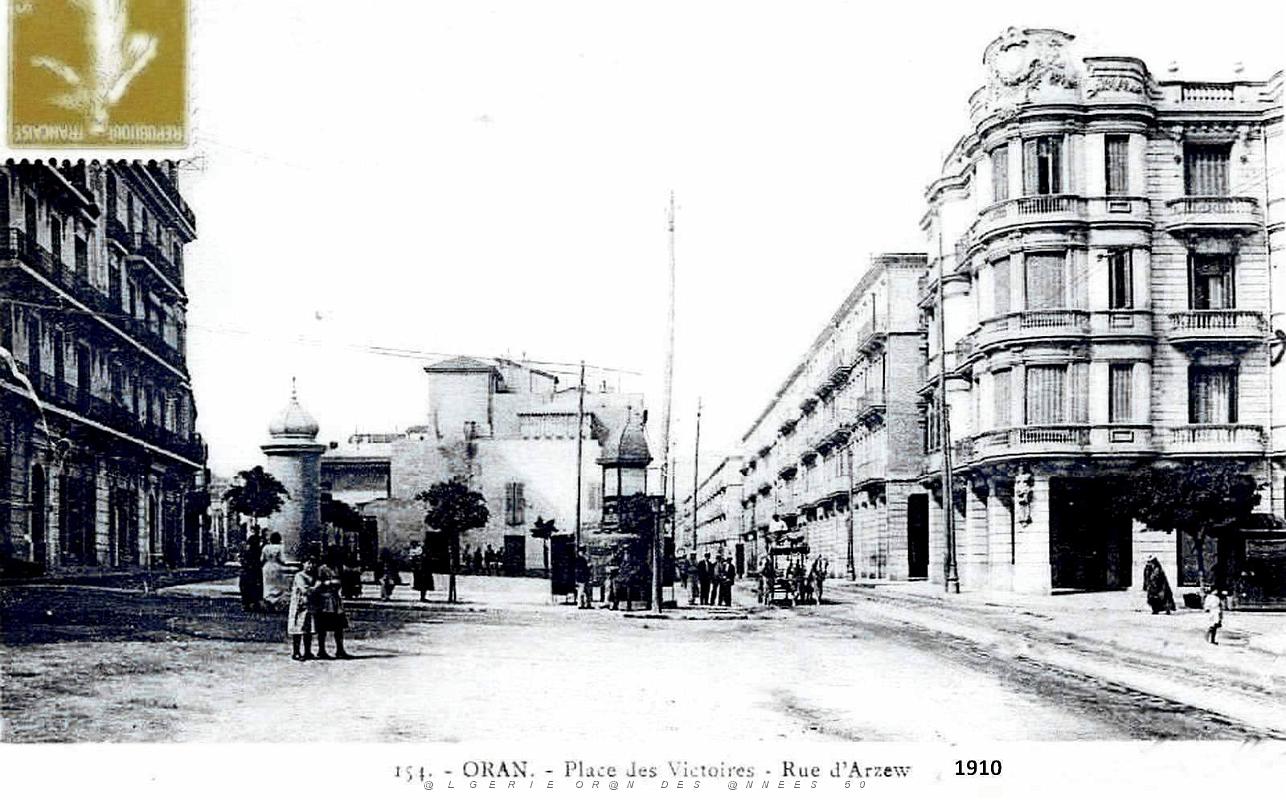 Oran - Place des Victoires - 1910.jpg